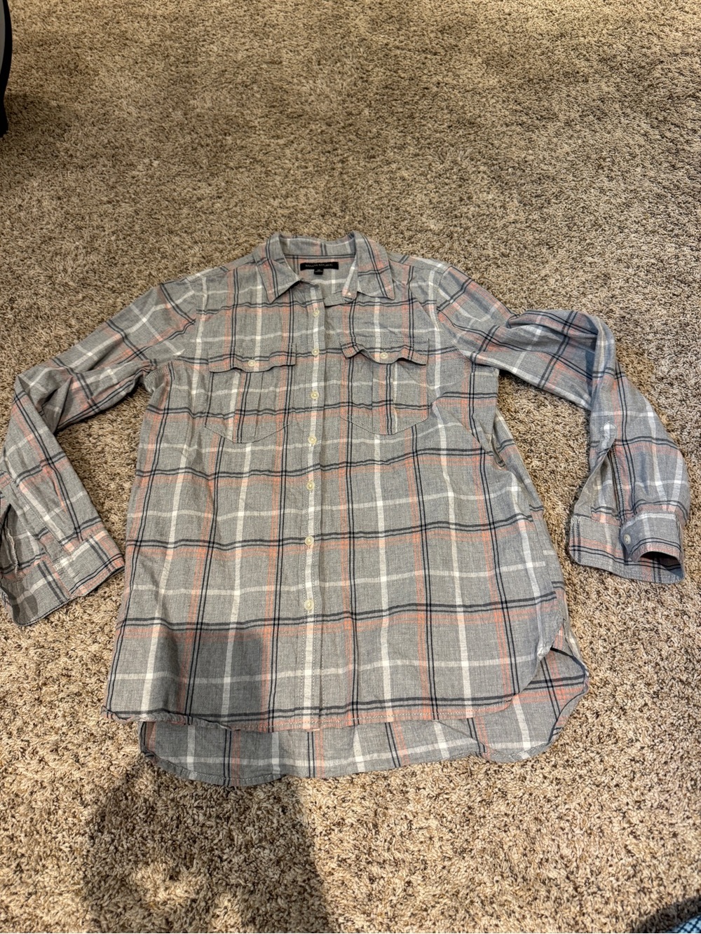 Banana Republic Plaid Button-Up Shirt
